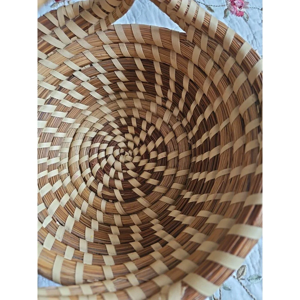Vintage 90's Charleston South Carolina Sweetgrass Gullah Geechee Basket EUC